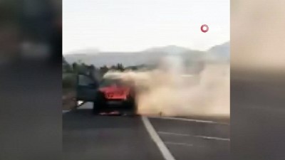 oglan -  Nallıhan'da korkutan araç yangını Videosu