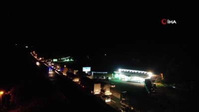 karayollari -  Bolu Dağı Tünelinin kapatılması sonrası D-100 karayolunda trafik yoğunluğu Videosu