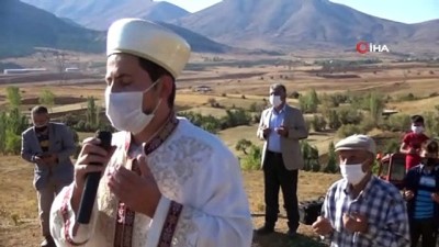 yagmur duasi -  Köylüler yağmur duasına çıktı Videosu