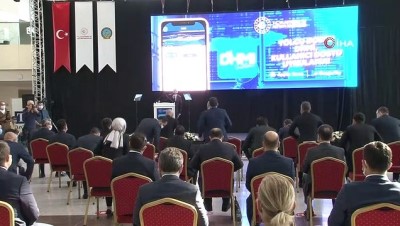  Ulaştırma ve Altyapı Bakanı Adil Karaismailoğlu, “Uçuş Rehberim” uygulaması tanıtım toplantısına katıldı