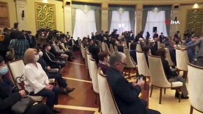 parlamento secimleri -  - Kırgızistan’da Başbakan Caparov, Cumhurbaşkanlığı yetkilerini devraldı Videosu