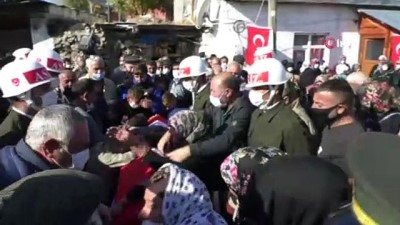 kalp krizi -  Şehit Er Volkan Soy gözyaşları arasında toprağa verildi Videosu