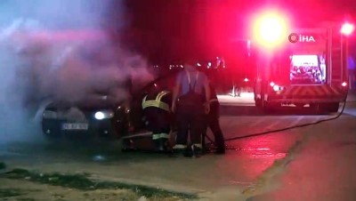  Seyir halindeki otomobil biranda alev topuna döndü