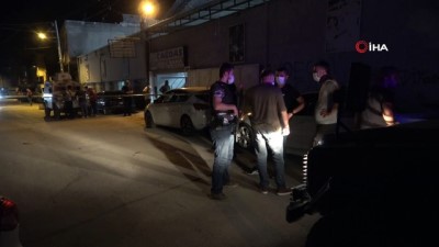 silahli kavga -  Adana’da silahlı kavga: 2 yaralı Videosu