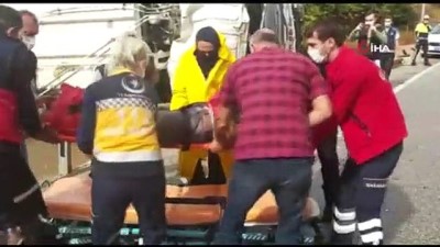 su kanali -  Çöp kamyonu devrildi: 3 yaralı Videosu