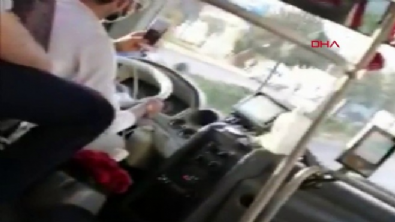 Otobüs şoförü direksiyon başında video çekti!