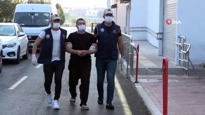 kirmizi bulten -  Interpolün aradığı kadına ev kiralayan zanlının, DEAŞ’ın sözde Türkiye emiri Mahmut Özden ile bağlantısı ortaya çıktı Videosu