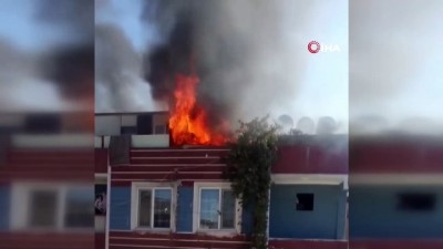 cati yangini -  Bursa’da çatı yangını Videosu