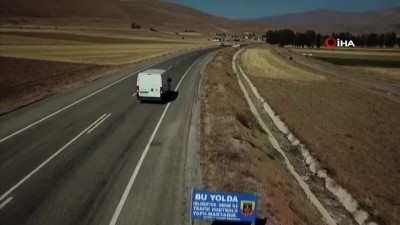 trafik denetimi -  Jandarma ekiplerinden dronlu trafik denetimi Videosu