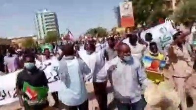 gecis hukumeti -  - Sudan'da geçici hükümet karşıtı protesto Videosu