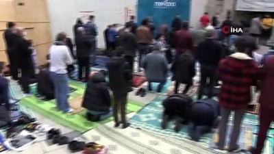 usulsuzluk -  - Berlin Büyükelçisi Aydın, polis tarafından baskın yapılan Mevlana Camisi’ni ziyaret etti Videosu