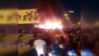 hukumet karsiti -  - Irak’taki protestolarda şiddet olayları artarak devam ediyor Videosu