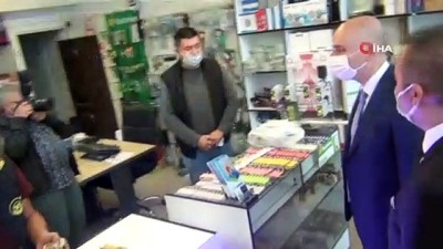 karahisar -  Eroğlu, Bakan Karaismailoğlu’na sarımsak turşusu hediye etti Videosu