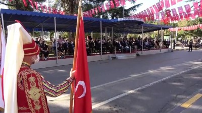 mehter takimi -  Trabzon’un fethinin 559. yıldönümü törenlerle kutlandı Videosu