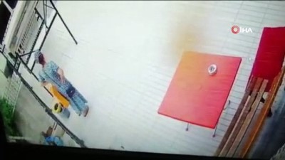 irak -  Temizlik kovasını çalan hırsız kamerada Videosu