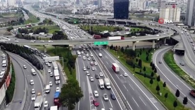  Mesailerin erken bitmesiyle trafik yoğunluğu oluştu