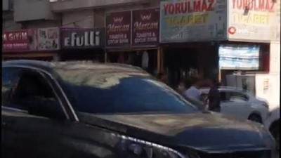 polis mudahale -  Yol ortasında kavga kameralara yansıdı Videosu