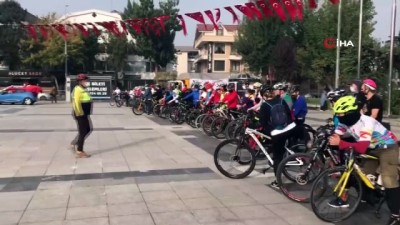 bisiklet turu - Cumhuriyetin 97. yılında 97 kilometre pedal çeviriyorlar Videosu