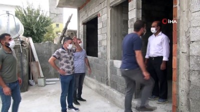 evde calisma -  Mardin esnafından örnek davranış...Evleri küle dönen aileye yeni bir ev yaptılar Videosu