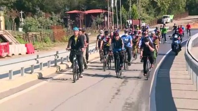 Bakan Kasapoğlu, Beykoz'da bisiklet sürdü, yürüyüş yaptı - İSTANBUL