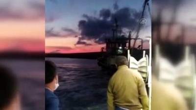 cep telefonu - Kuma oturan balıkçı teknesi kurtarıldı - KASTAMONU Videosu