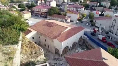  - Restorasyonunda sona gelindi, depreme karşı güçlendirilecek
- Sivas'ın Gürün ilçesinde restorasyon çalışmalarında sona gelinen  Surp Asdvadzadzin Kilisesi depreme karşı güçlendiriliyor