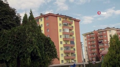 sekte -  8 katlı binanın çatısında şaşırtan rahatlık Videosu