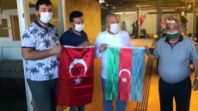  ALTSO destek için esnafa Azerbaycan ve Türk bayrakları dağıttı