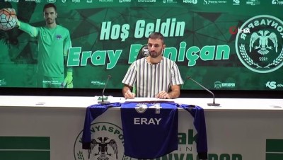 Konyaspor’da çifte imza