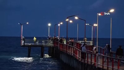 aliskanlik -  Halk İskelesi ışıl ışıl Videosu