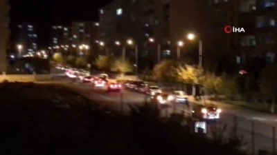  - Diyarbakır’da yasağa rağmen düğün konvoyları sürüyor