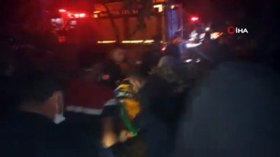  Konya'da takla atan otomobil yandı 3 yaralı son anda kurtuldu