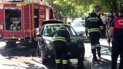  Seyir halindeki otomobilde çıkan yangın korkuttu