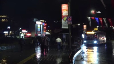  Üsküdar'da yağmur etkili oldu