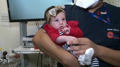  Boğazındaki 4 santimlik kist alınan 2 aylık Menesse bebek sağlığına kavuştu