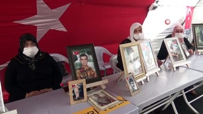  HDP önündeki ailelerin evlat nöbeti 401'inci gününde