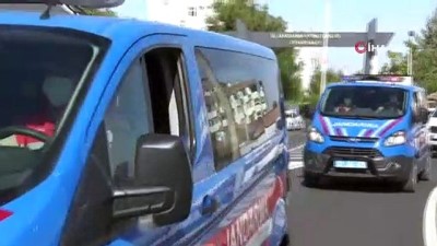  Kırmızı kategoride aranan teröristin sağ kolu olan avukat tutuklandı