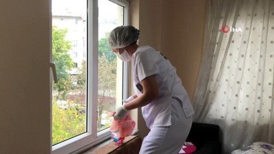  Kuşadası Belediyesi evde bakım birimi her gün 25 evi ziyaret ediyor