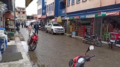 siginma -  Yağmura hazırlıksız yakalanan vatandaşlar zor anlar yaşadı Videosu