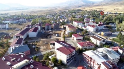 baraj golu -  Nesli tükenmekte olan su samuru Varto ilçesinde görüldü Videosu