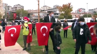 devrimci -  Kadıköy’de 10 Kasım’da “Ata’ya saygı zinciri” oluşturuldu Videosu