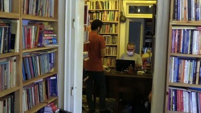 kitap okuma - Kitap okuma aşkıyla sahaf oldu - MERSİN Videosu