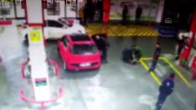 akaryakit istasyonu - 'Otomobil dolandırıcılığı' yapan 3 şüpheli tutuklandı - İSTANBUL Videosu