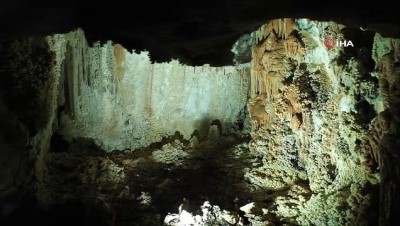 tarihi gun -  Yozgat’ta inşaat kazısı sırasında mağara bulundu Videosu