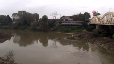 dikkatsizlik -  Sakarya Nehrinde balçığa saplanmış halde bulunan erkek cesedinin kimliği belli oldu Videosu