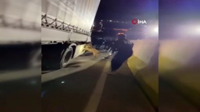 dedektor kopek -  Şırnak'ta 20 kilogram eroin ele geçirildi Videosu