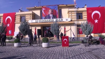 sehit yakinlari - Atatürk'ün Diyarbakır'a gelişinin 83. yıl dönümü törenle kutlandı Videosu