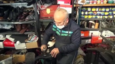 aliskanlik -  Ayakkabı tamircilerinde kış mesaisi Videosu