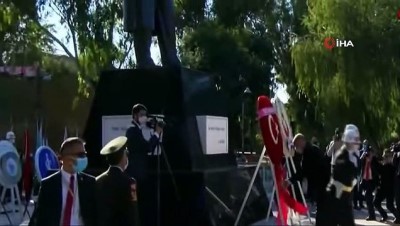 istiklal -  - Cumhurbaşkanı Erdoğan KKTC'de Atatürk Anıtı'na çelenk bıraktı Videosu