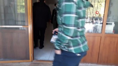 hastane bahcesi -  Gaziantep'te adli tıp görevlilerine saldırı kamerada Videosu
